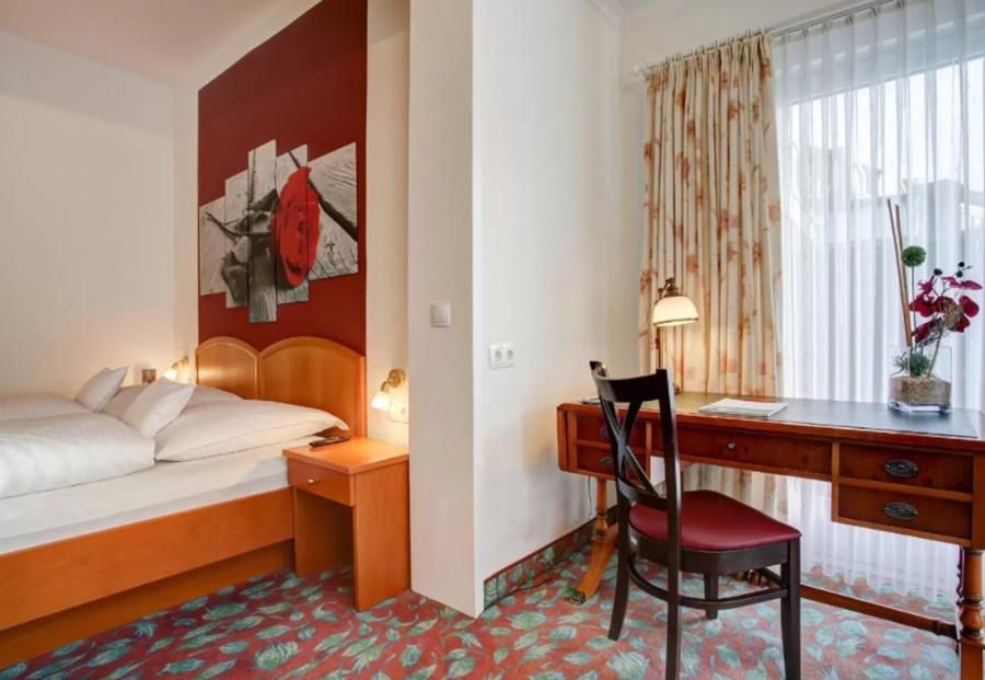 Ina Hotel Consul Kiel Exterior photo